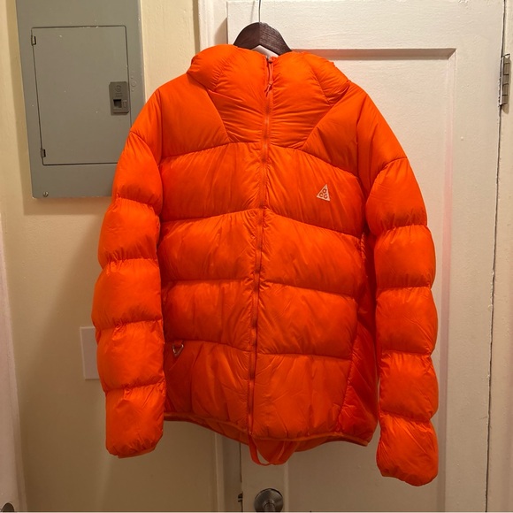 Men’s Nike ACG Therma-fit Lunar Puffer Coat Bright Orange size XL - Picture 4 of 16